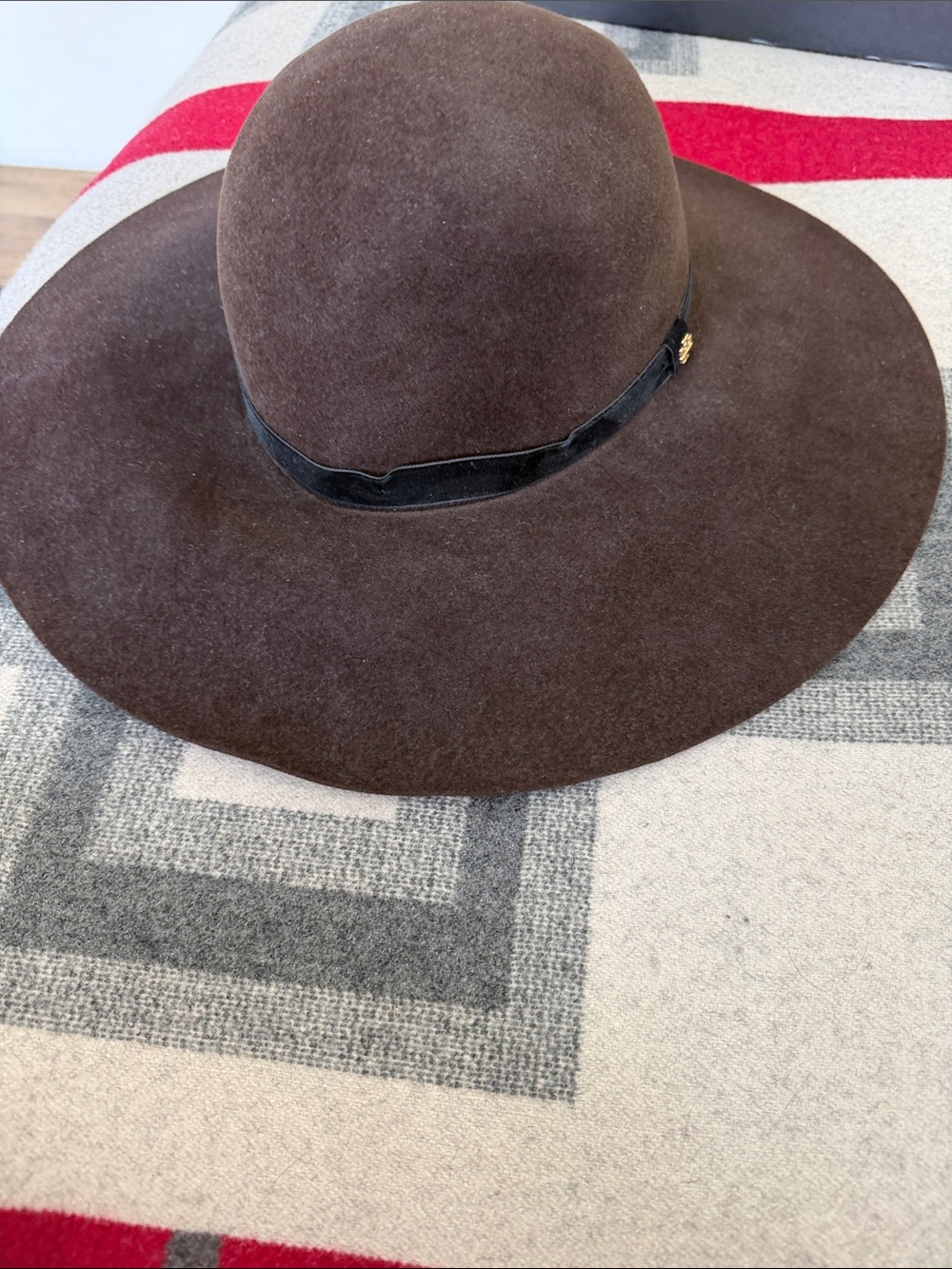 🔥 Tory Burch Brown Wide-Brim Wool Felt Hat with Black Band
